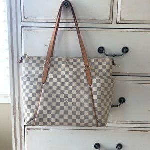 Louis Vuitton Damier Azur Totally MM